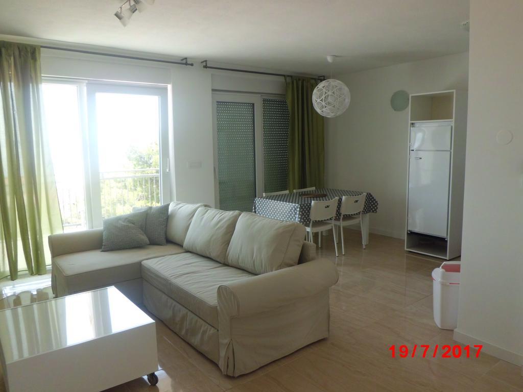 מאקרסקה Apartments Viskovic מראה חיצוני תמונה