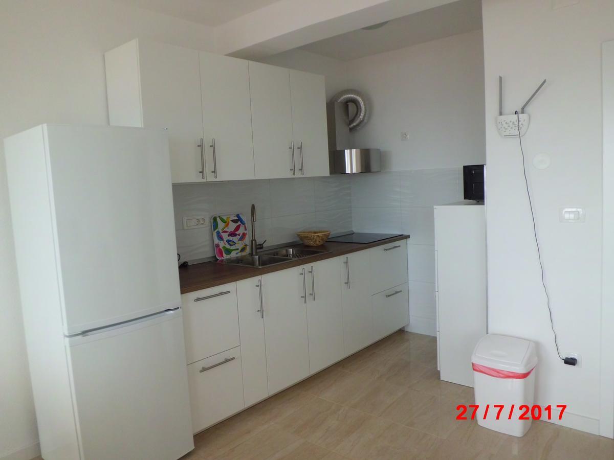 מאקרסקה Apartments Viskovic מראה חיצוני תמונה