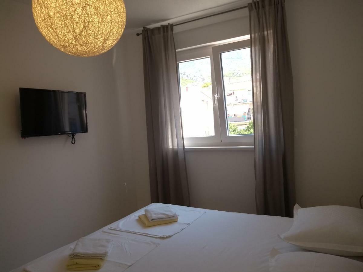 מאקרסקה Apartments Viskovic מראה חיצוני תמונה