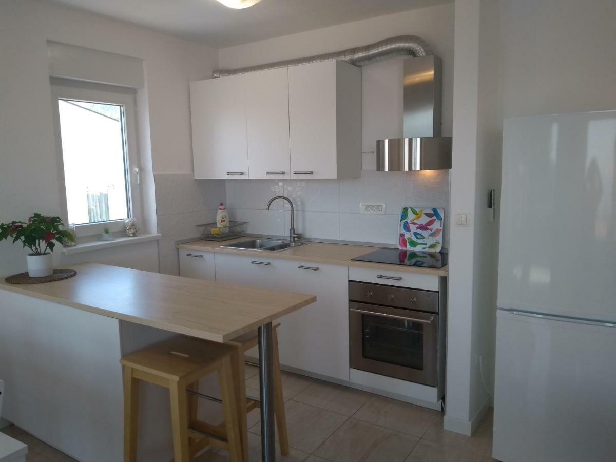 מאקרסקה Apartments Viskovic מראה חיצוני תמונה