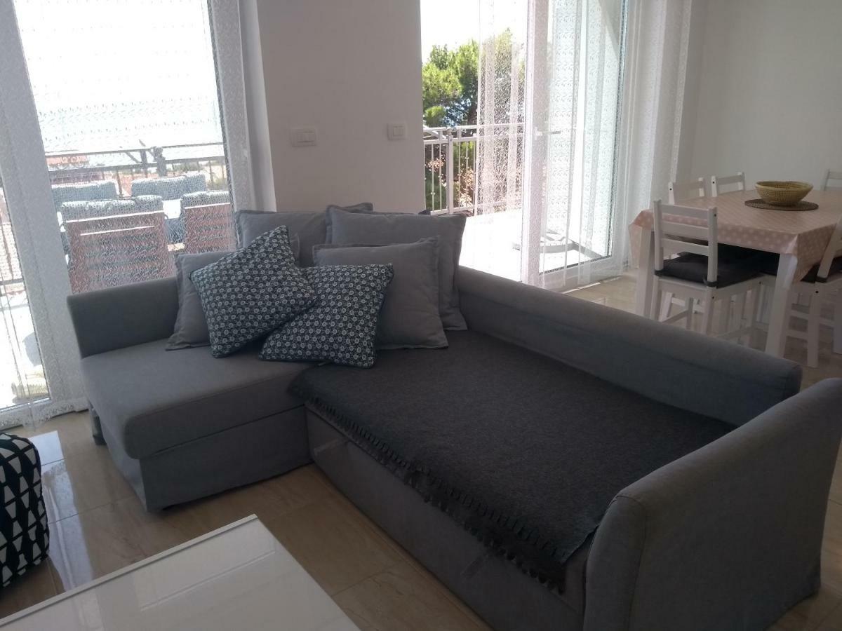 מאקרסקה Apartments Viskovic מראה חיצוני תמונה